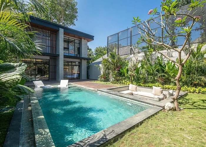 Holiday home Tropical 5Br Modern Haven 400M To Canggu Waves *