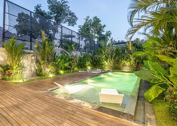 Tropical 5Br Modern Haven 400M To Canggu Waves Canggu (Bali)