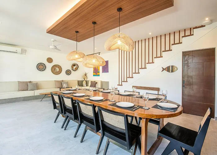 Holiday home Tropical 5Br Modern Haven 400M To Canggu Waves