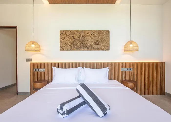Tropical 5Br Modern Haven 400M To Canggu Waves Holiday home *