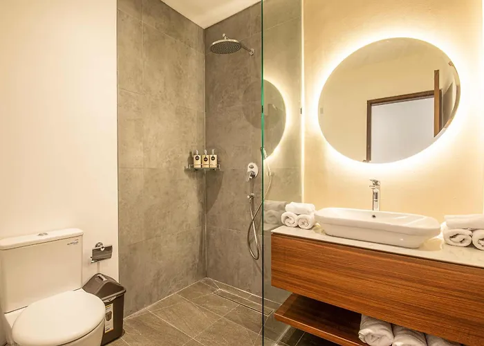 بيت للعطل Refined 5Br Contemporary Villa, 400M To The Beach